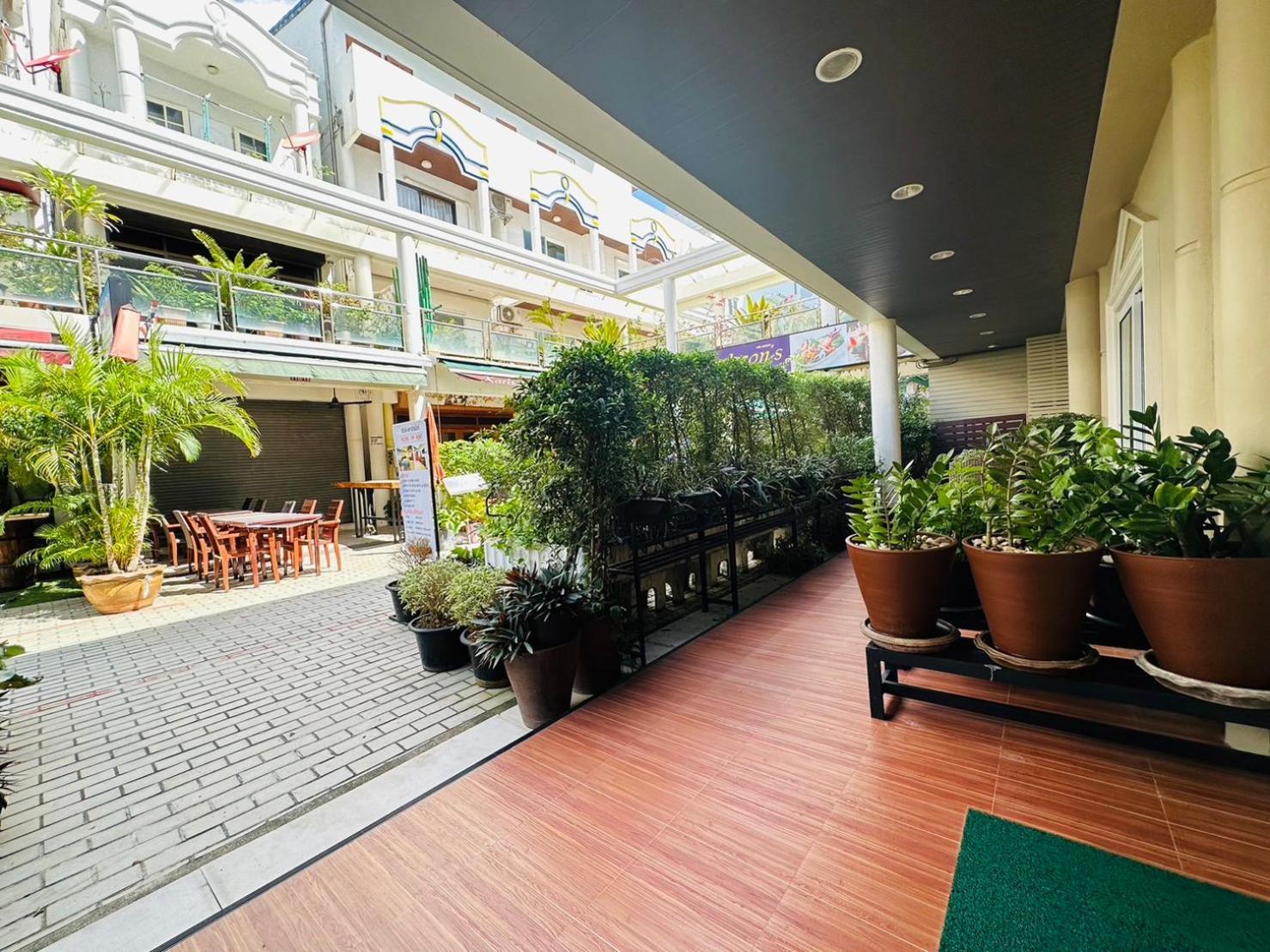 Sawasdee Apartment Patong Экстерьер фото